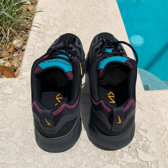 Air max 200 • BRAND NEW • NEVER WORN • - Picture 9 of 13